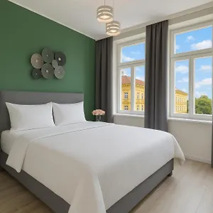 Kinsky Garden And By Dwellfort Apartahotel Praga